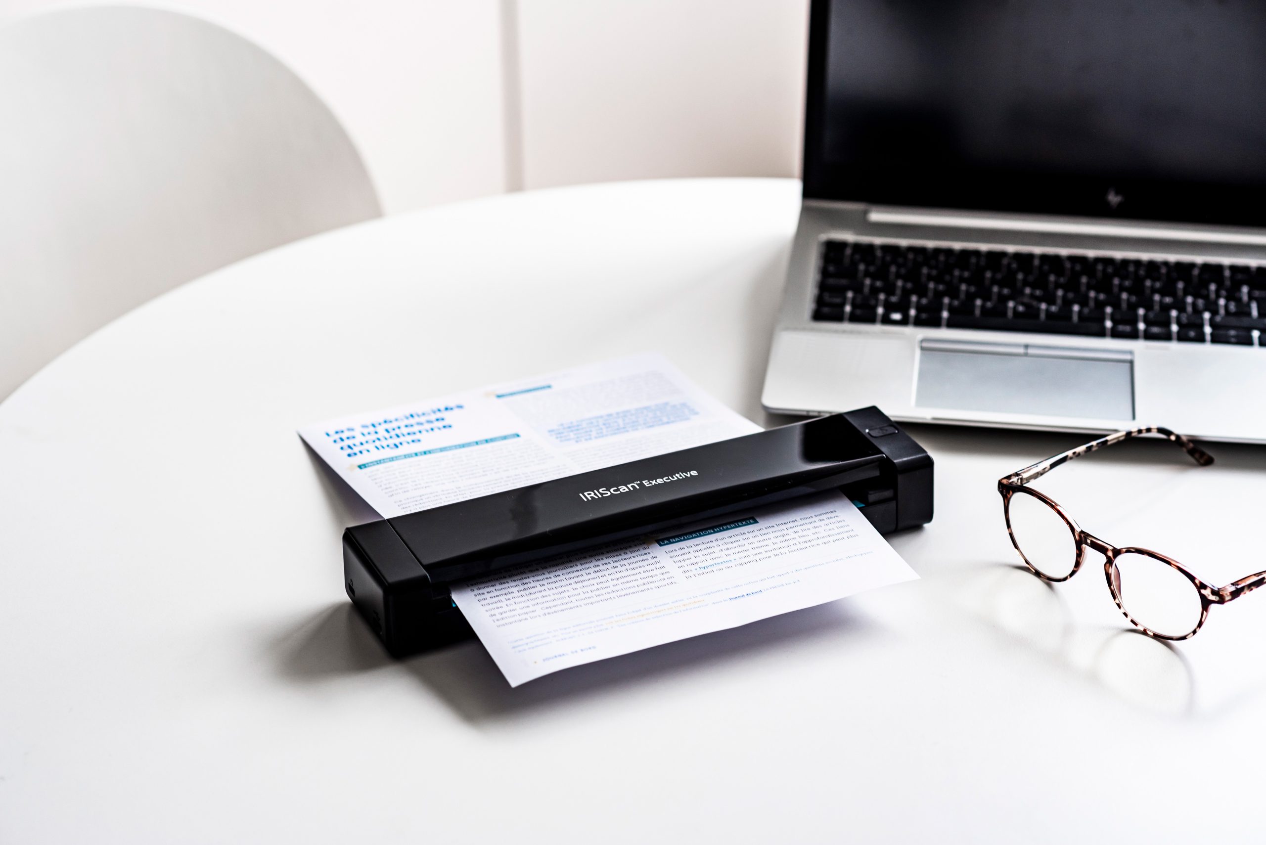 Escáner dúplex portátil